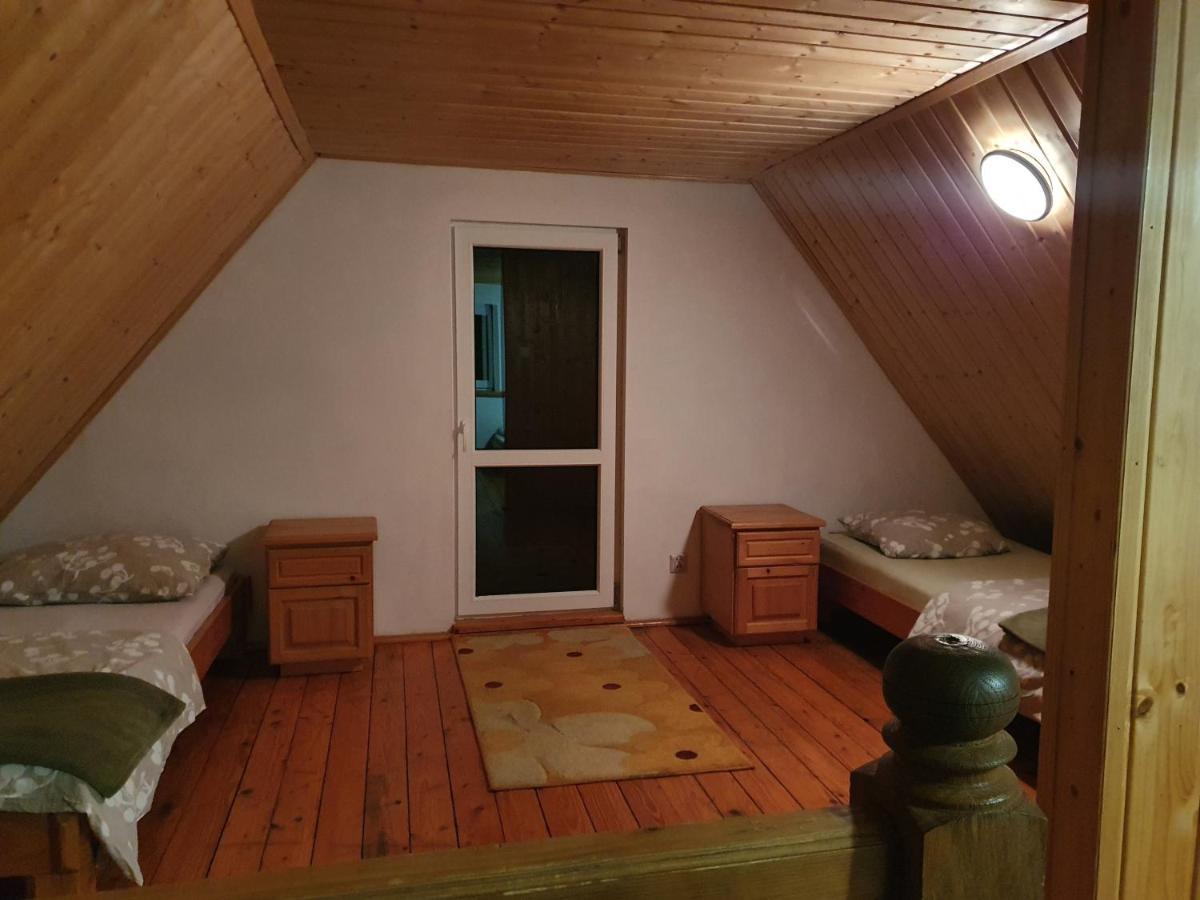 Domki U Gretka Lutowiska Exterior photo